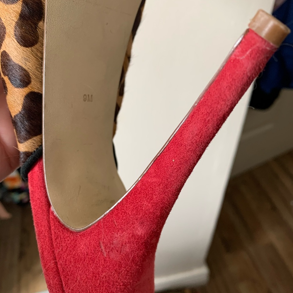 Guess Leopard Print - Picture 3 of 3